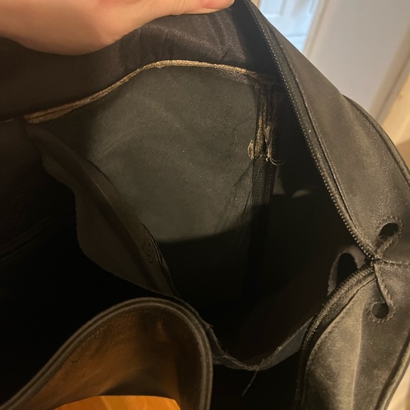 Authentic Coach- leather tote. Lexington Collection. - Picture 3 of 5